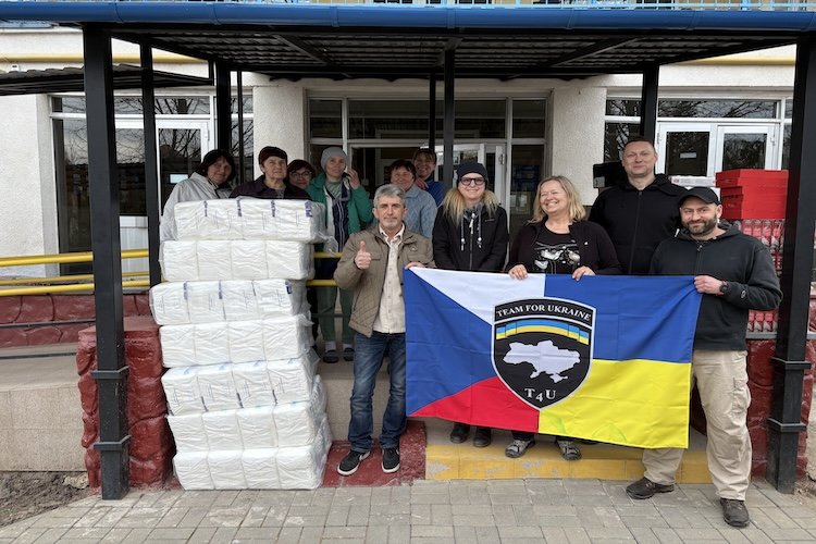 31. 3. 2026 - Zpráva z cesty s humanitární pomocí do sirotčince v Mahale a geriatrického penzionu v Černovicích