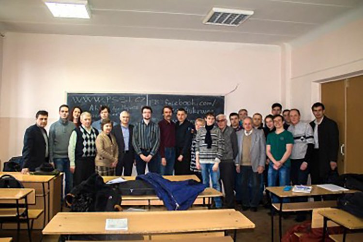 Evropští odborníci učí obyvatele Kramatorsku základům kybernetické bezpečnosti