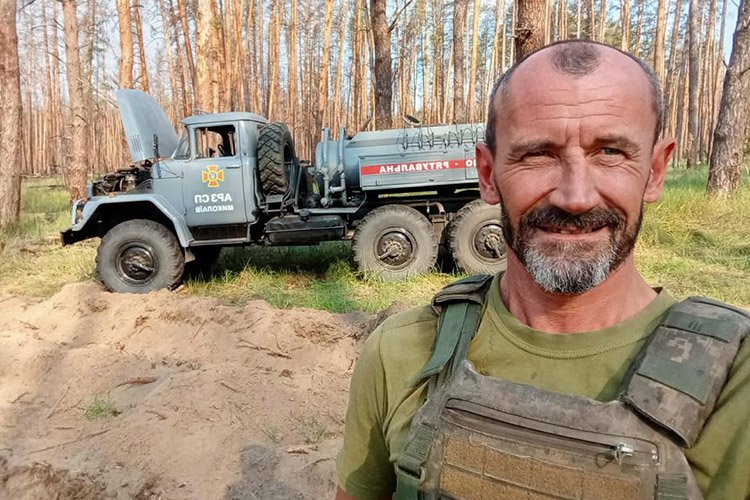 Support for military firefighters from Izjum